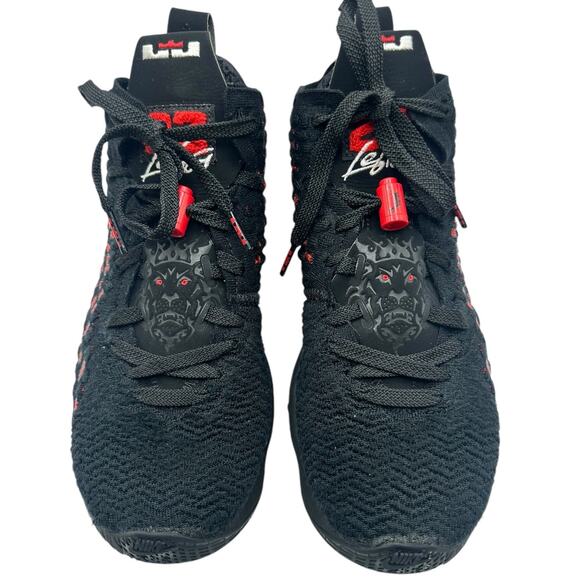 Nike GS LeBron 17 Red Black Kids Size 6.5 Youth - Picture 4 of 9